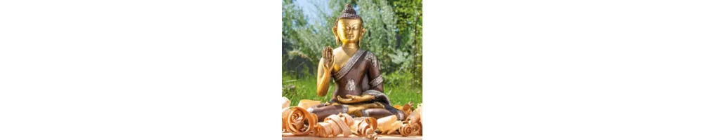 Kunsthandwerkliche Statuen in hervorragender Auswahl in guter Qualität